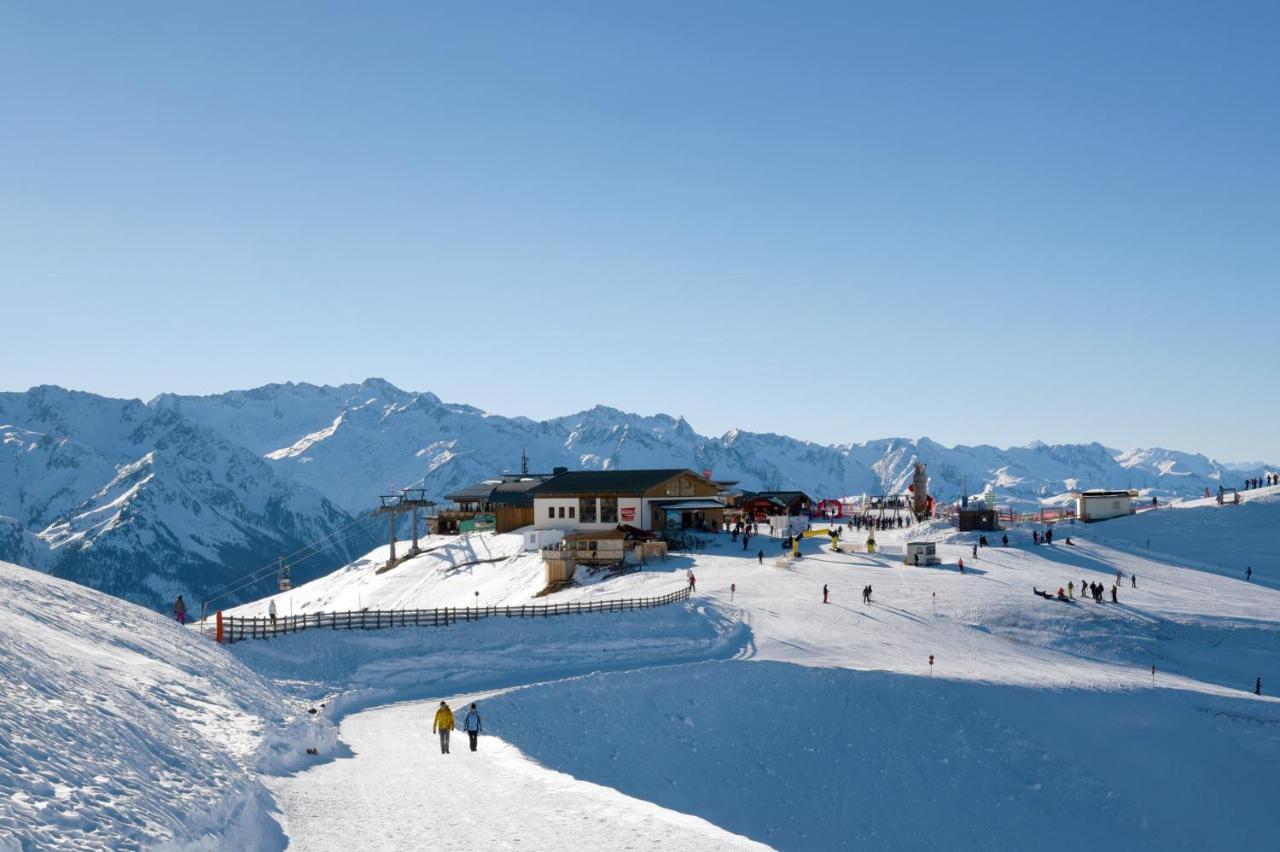 Venediger Lodge Neukirchen am Großvenediger Eksteriør bilde